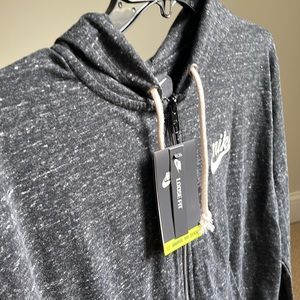 Nike move to zero loose fit hoodie, lightweight